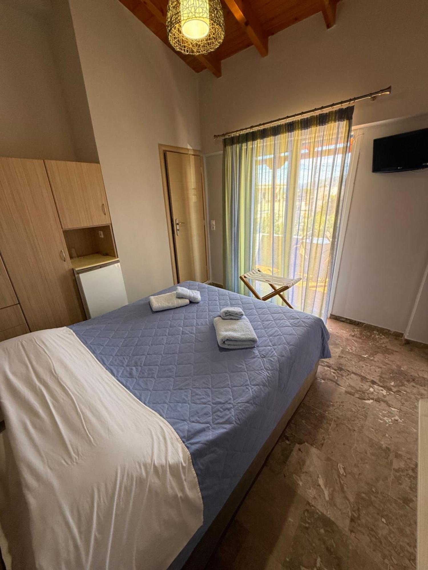 Hotel Vias Neápolis Exteriér fotografie