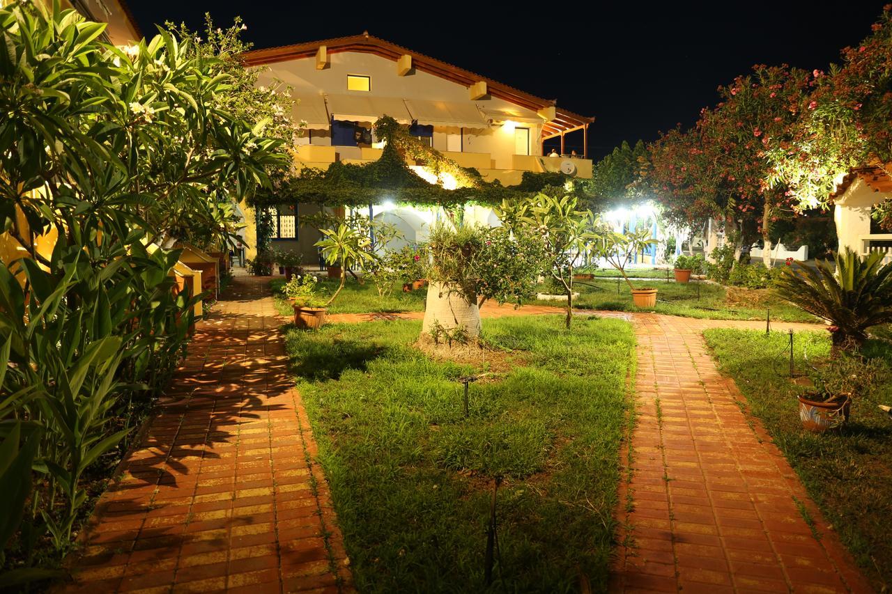 Hotel Vias Neápolis Exteriér fotografie